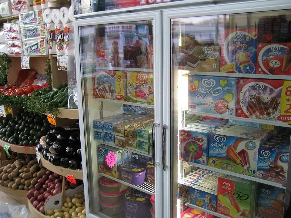 A to Z Strauss Freezer